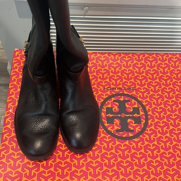 Tory Burch Elina 30mm Riding Boot Black - Picture 5 of 5